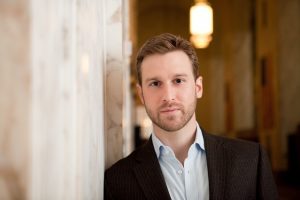 Jesse Blumberg, baritone, Photo: Arielle Doneson