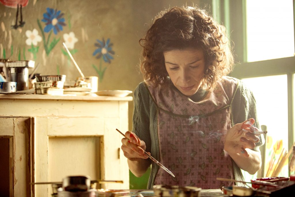 Sally Hawkins in Maudie, Photo: Duncan Deyoung