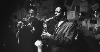 17th November 1959: Ornette Coleman plays the saxophone and Don Cherry (1936-1995) plays the trumpet at the 5 Spot Cafe, New York City. Bob Parent/Hulton Archive/Getty Images