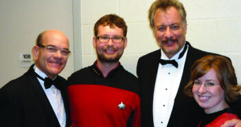 Allene Chomyn et Ian Whitman en costume pour le concert Star Trek de KWS