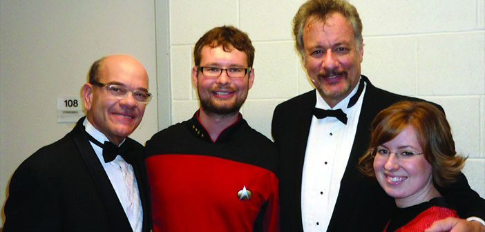 Allene Chomyn et Ian Whitman en costume pour le concert Star Trek de KWS