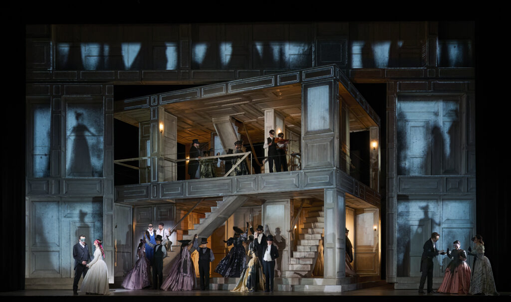 A scene from the Canadian Opera Company’s production of Don Giovanni 