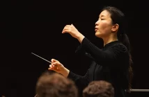 Eun Sun Kim conducts the Montreal Symphony Orchestra