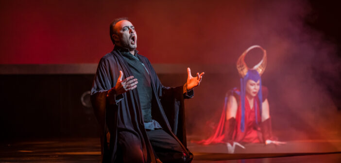 Critique | <i>Il Trovatore</i> à l’Opéra de Québec : un Manrico en maître <i>jedi</i>