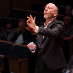 Mathieu Lussier conducting