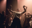 La Hofesh Shechter Company présente le formidable Theatre of Dreams. Crédit photo: Tom Visser 
