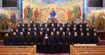 Axios Men's Ensemble