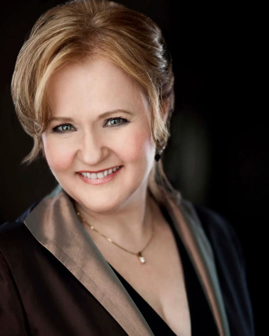 Weekly Roundup: Tracy Dahl